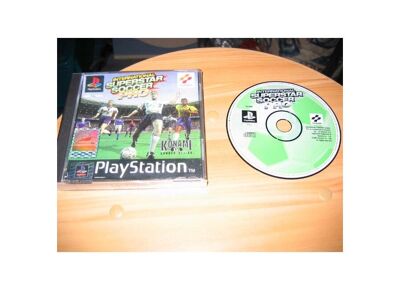 Jeux Vidéo International Superstar Soccer Pro PlayStation 1 (PS1)
