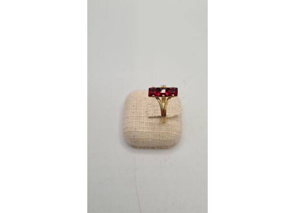 Image Bague Plaqué or Pierre rouge