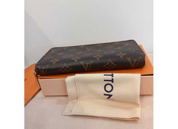 Image Portefeuille LOUIS VUITTON Zippy Toile enduite Marron
