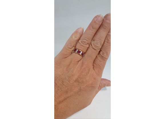 Image Bague Or jaune Rubis Diamant