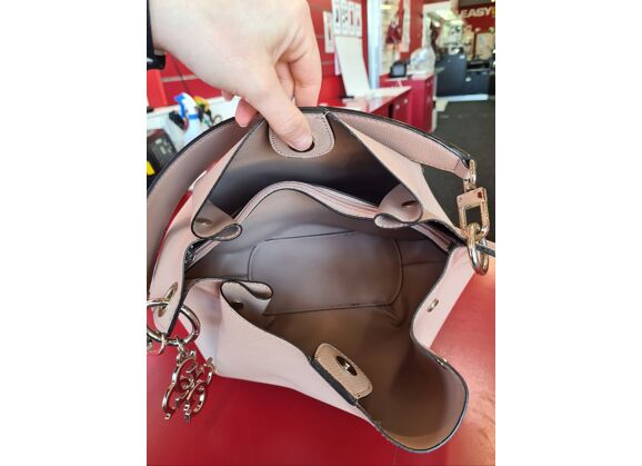 Image Sac à main GUESS Porté main Synthétique Rose poudré