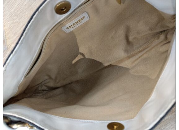 Image Sac à main CHANEL Autre Porté épaule Toile Gris