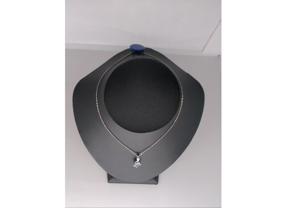 Image Collier Or blanc Topaze