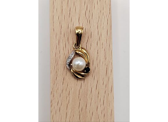 Image Pendentif Or jaune Diamant Saphir