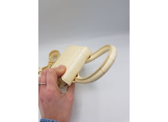 Image Sac à main JACQUEMUS Le Chiquito Porté main Cuir Blanc