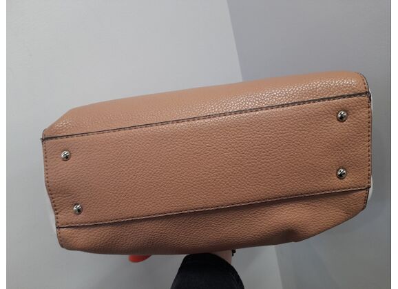 Image Sac à main GUESS Porté main Cuir Orange