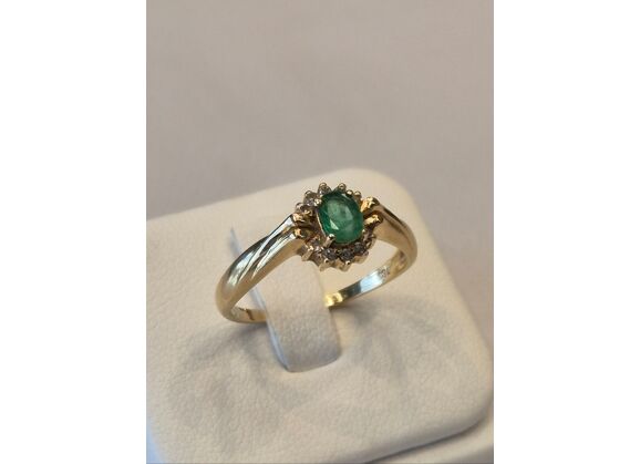 Image Bague Or jaune Emeraudes