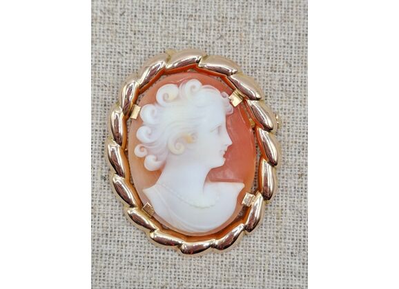 Image Broche Or NON SIGNE Or jaune