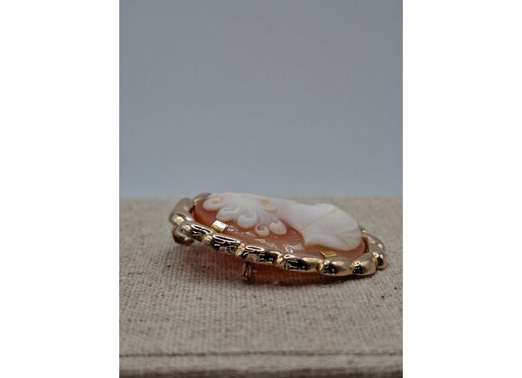 Image Broche Or NON SIGNE Or jaune