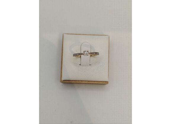 Image Bague Or jaune Diamants