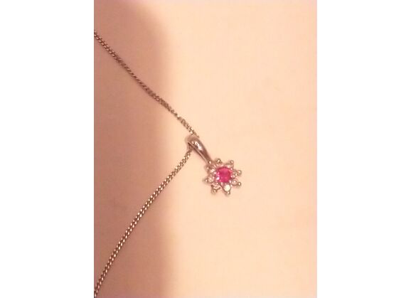 Image Collier Or blanc Pierre rose Pierre blanche