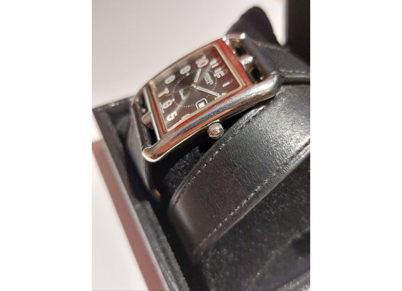 Image Montre Unisexe HERMES Cap cod double tour Cuir Noir 37 mm