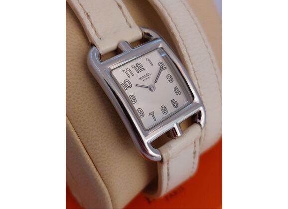Image Montre Femme HERMES Cape cod double tour Cuir Blanc 31 mm