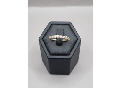 Image Bague Or jaune Oxydes de zirconium