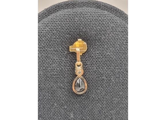 Image Pendentif Or jaune Pierre noire Oxyde de zirconium
