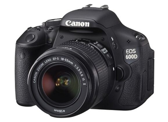 Image Appareil photo numérique CANON EOS 600D + EF-S 18-135mm Noir Noir