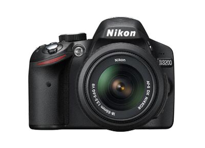 Image Appareils photos numériques NIKON 3200 + Nikkor 18mm - 105mm VR + SD 8 Go Noir Noir