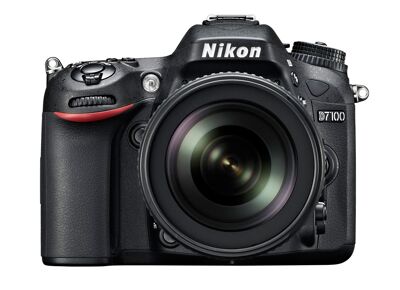 Appareils photos numériques NIKON 7100 18-105mm VR Noir Noir