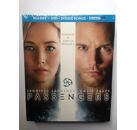 Blu-Ray  Passengers - Edition SpÃ©ciale: Blu-Ray, Dvd + Un Disque Bonus, Le Script Original, 3 Cartes Postales
