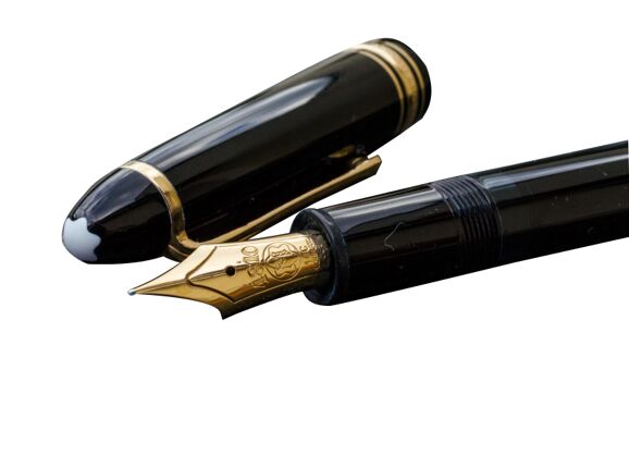 Image Stylos-plume MONTBLANC Meisterstuck Le Grand Plume 18K Noir