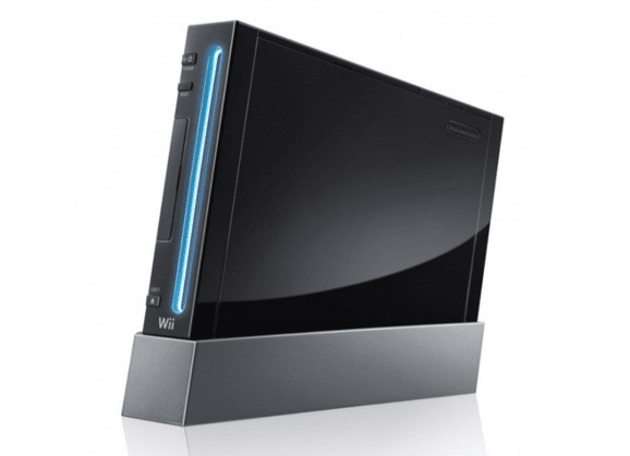 Image Console NINTENDO Wii Noir + 4 manettes