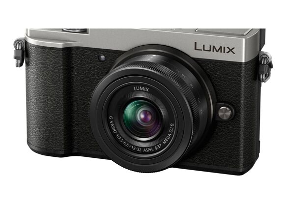 Image Appareil photo numérique PANASONIC Hybride Lumix DC-GX9 Noir + 12-32 mm f/1:3.5-5.6 G Vario Noir