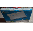 Jeux Vidéo Wii Fit Plus + Balance Board Wii U