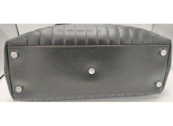 Image Sac à main YVES SAINT LAURENT Loulou GM Porté Epaule Cuir Noir