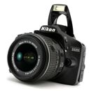 Image Appareils photos numériques NIKON Reflex D3200 Noir + AF-S 18-55mm DX VR II Noir