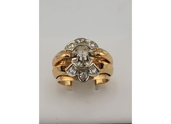 Image Bague Or rose Pierres blanches