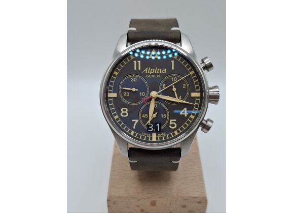 Image Montre Homme ALPINA Startimer pilot Cuir Marron 41 mm