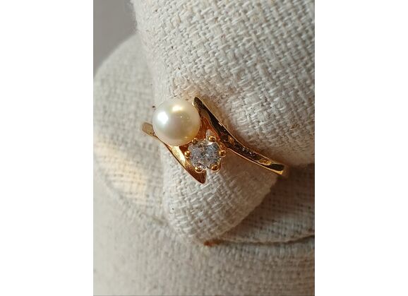 Image Bague Or jaune Pierre blanche Oxyde de zirconium