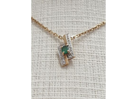 Image Pendentif Or jaune Pierres vertes