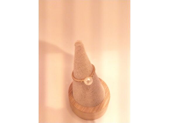 Image Bague Or jaune Perle Pierre blanche