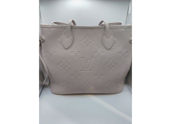 Image Sac à main LOUIS VUITTON Neverfull Porté épaule Cuir de vachette Brume ( gris très clair)