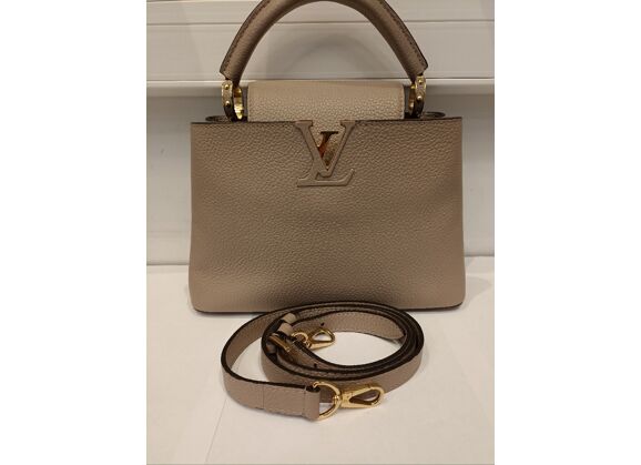 Image Sac à main LOUIS VUITTON Porté épaule Cuir Beige