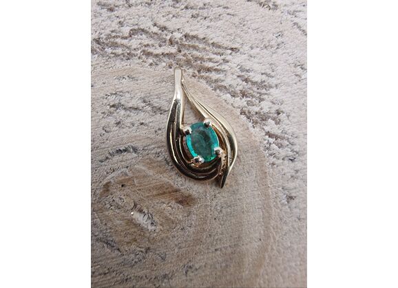 Image Pendentif Or jaune Or blanc Emeraude