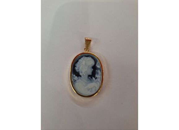 Image Pendentif Or jaune Camée